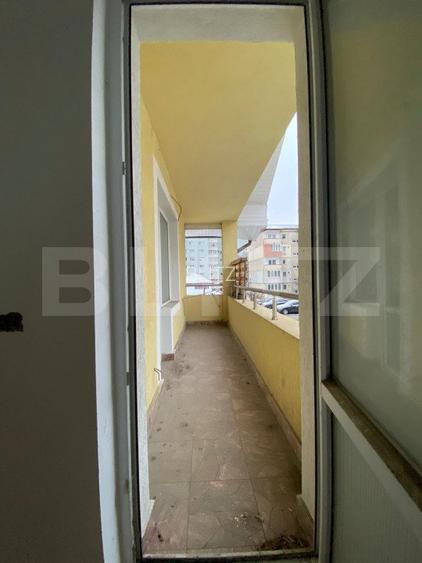 Casa de vanzare, cu 7 camere, 390 mp - Versatilă și Centrală!