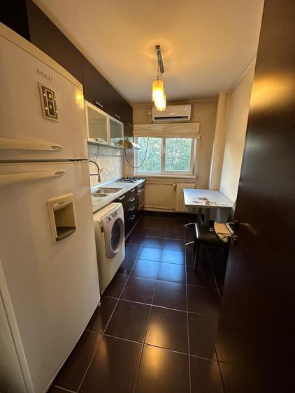 Dristor - Metrou 3 Min - 3 Camere - Etaj 3 - Disponibilitate Imediata
