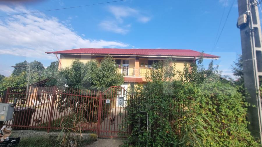 Casa 6 camere, 215 mp, 2300 mp curte, zona Horpaz
