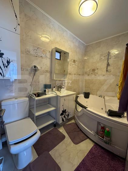 Apartament de vanzare, cu 3 camere, modern, 75 mp, parcare, zona Eroilor!
