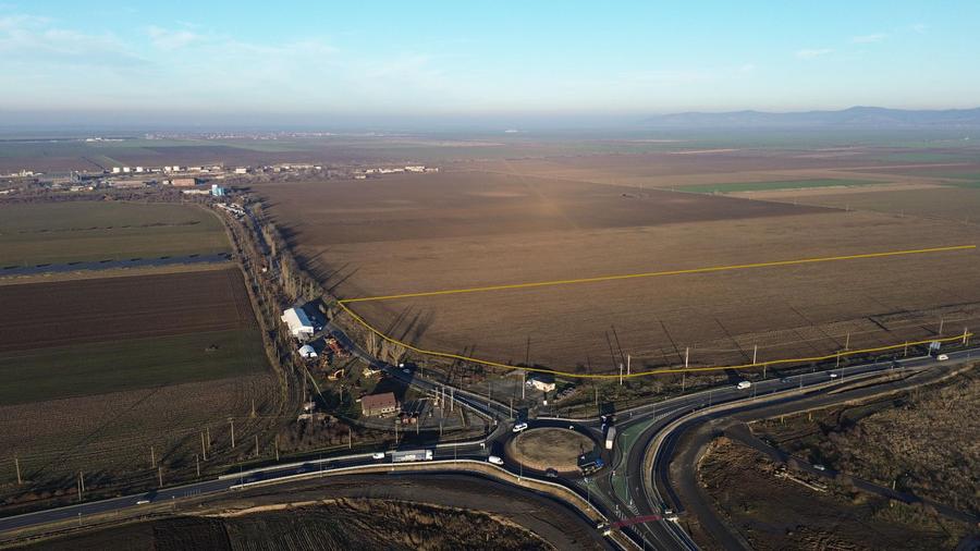 Teren de vanzare Vladimirescu Arad, la sens giratoriu DN7-Centura Est