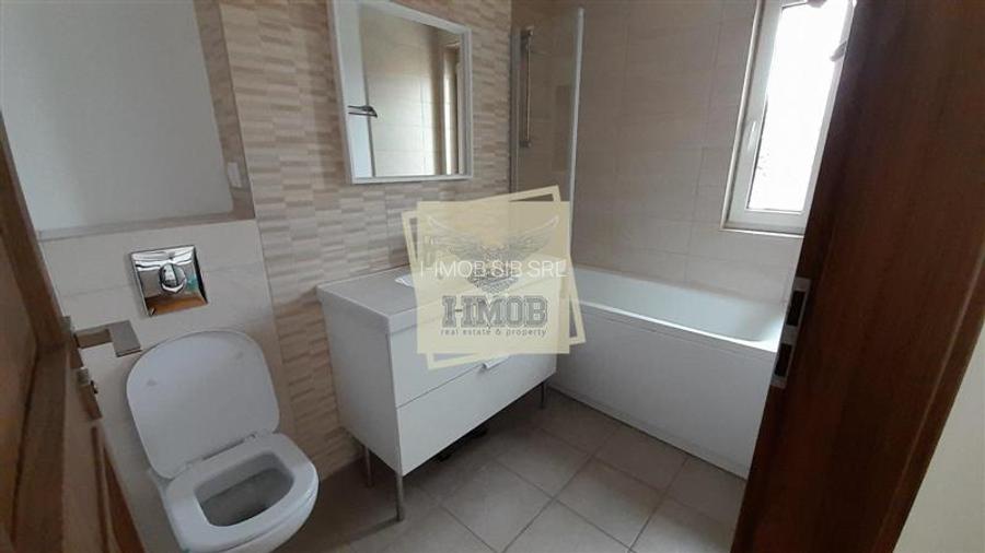 Apartament modern 3 camere 80 mpu terasa Boxa|parcare zona Centrala - 8