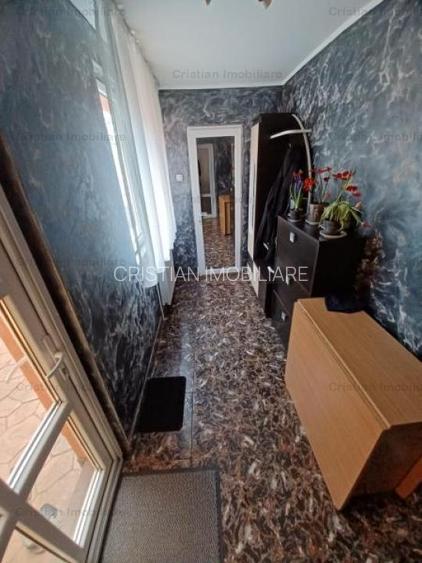 Vila P+1+M, 300mp construiti ,TOTUL NOU  Chercea Mobilat - 3