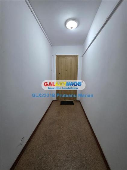 Inchiriere apartament cu 3 camere situat apropae de metrou Favorit