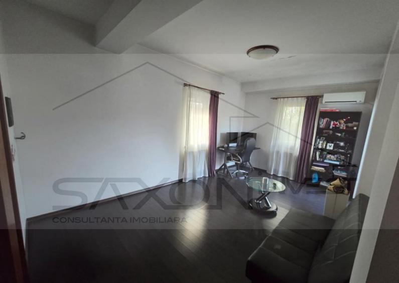 Vila individual, P 1 M-  Bucuresti Noi,  constructie modernă, 9 camere