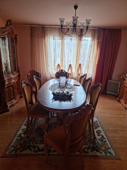 Casa de locuit parter+etaj Loc. Gurahont Arad