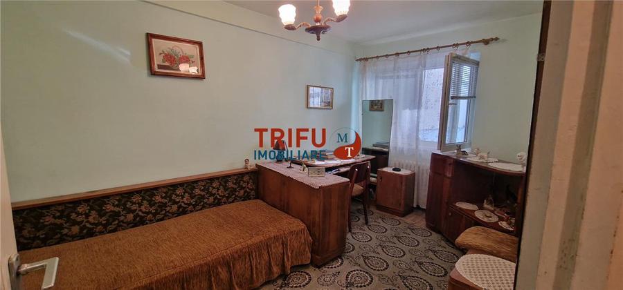 Apartament cu 3 camere de vânzare la etajul 1, zona Cetate