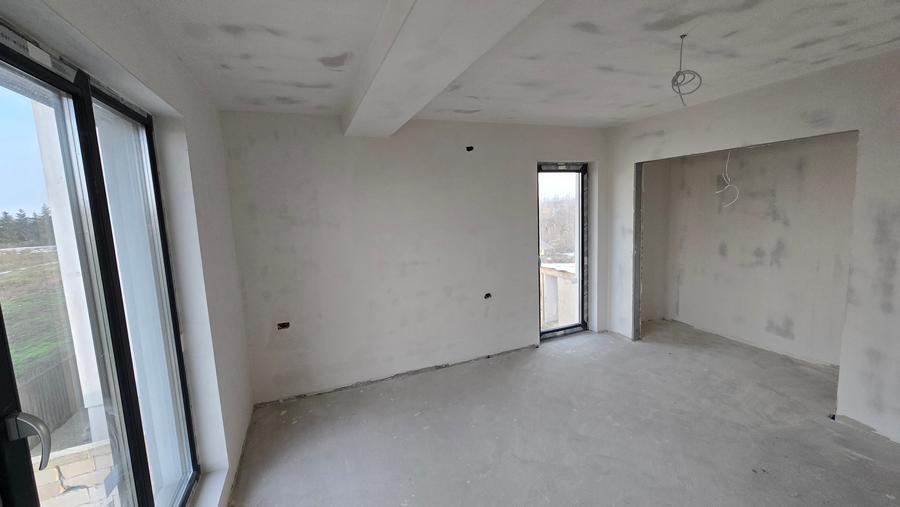 Casă nouă 4 camere Bolintin Vale – încălzire în pardoseală, teren 320 mp, terasă