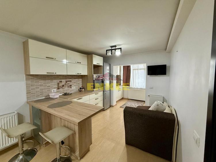De închiriat apartament cu 2 camere decomandat, Str. Ion Pillat. - 4