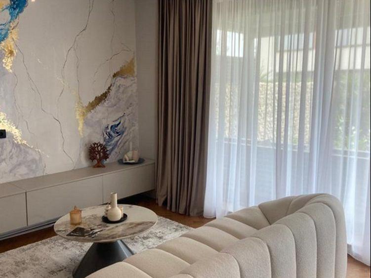 90 mp | Vilă Nouă De Inchiriat | 2 Parcări | Zona Rezidențială