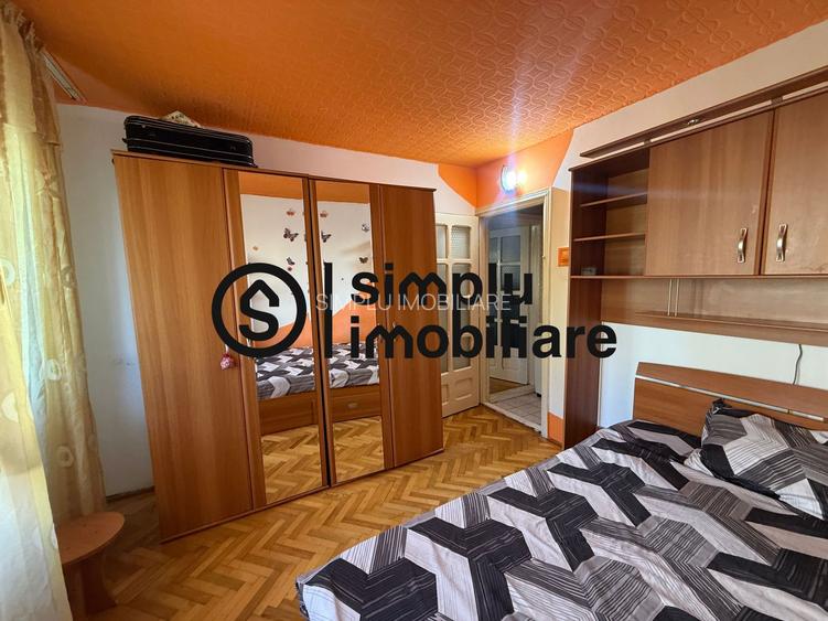 Apartament 3 camere semidecomandat et 2/4 - 20