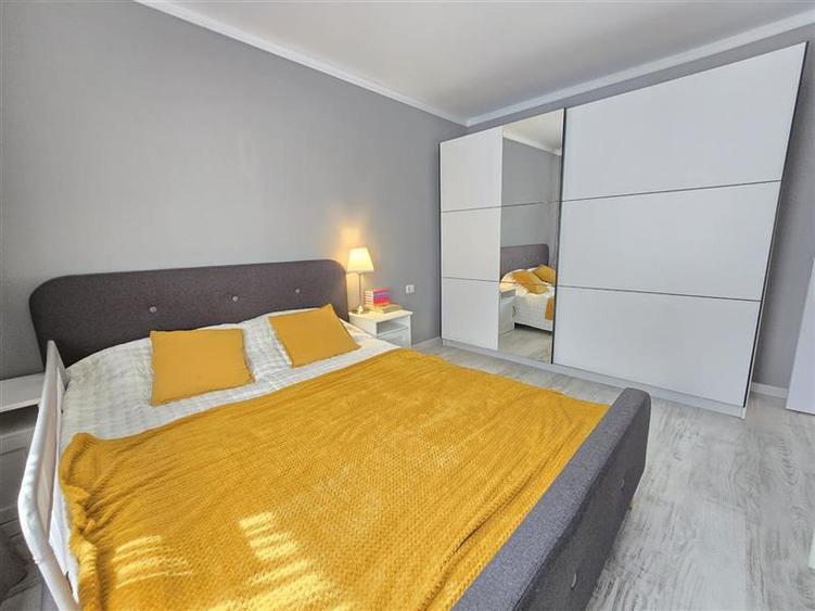 Casa individuala de vanzare, cu 3 camere, in Lunca Cetatuii