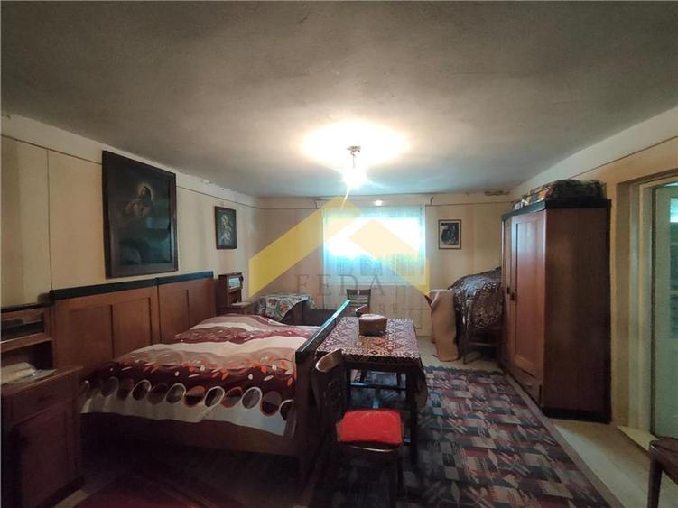 Casa 3 camere de vanzare in sat Ghioroc, judetul Arad