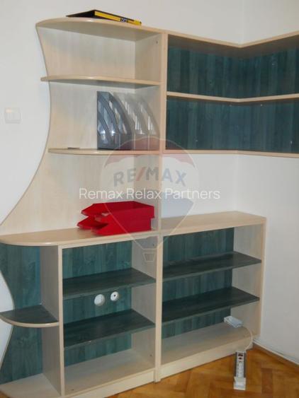 Apartament cu 4 camere de închiriat în zona Targu Cucu - 6