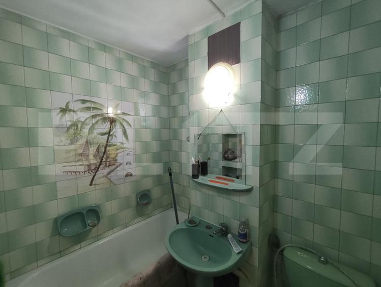 Apartament cu 4 camere, 88 mp, etaj intermediar, pe B-dul Dacia