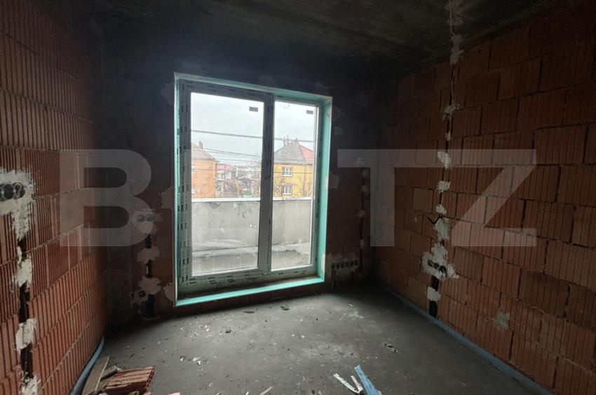 Casă de vânzare, 125 mp teren 405-593 mp, zona Ștrandului