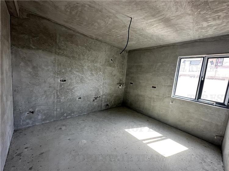 Vila individuala 5 camere, cu garaj, toate utilitatile, 153 mpu, zona Bragadiru