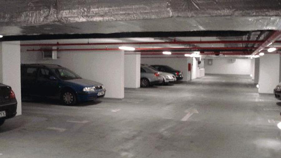 4 spatii birouri Et. 1 B - de la 88 mp la 227 mp in CENTRU DE AFACERI SIBIU