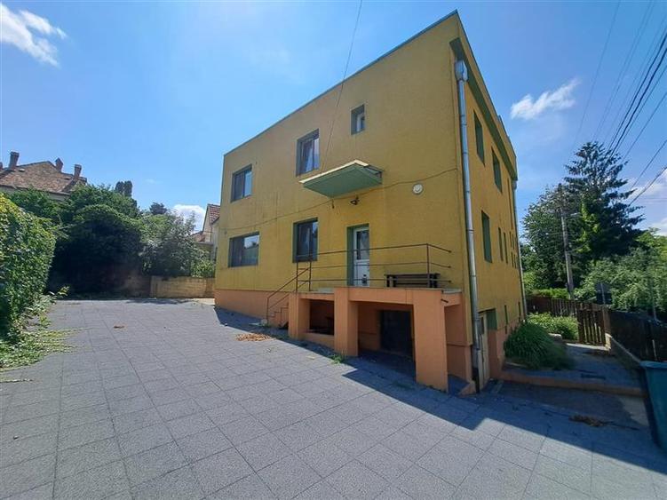 Casa individuala, 224 mp utili, situata in zona Semicentrala!