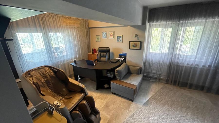 Apartament 4 camere de vânzare Cartier Lapus- 104 mp sup totala