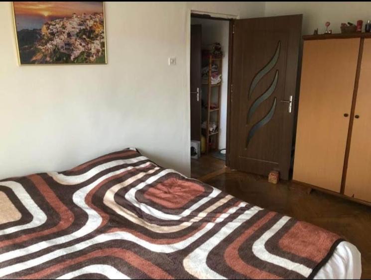 Ap 2 cam  zona Girocului