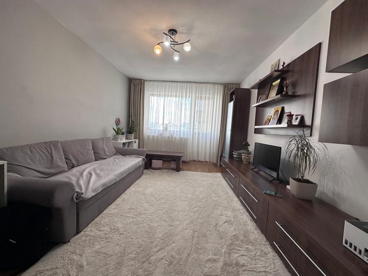 Apartament 2 camere decomandat