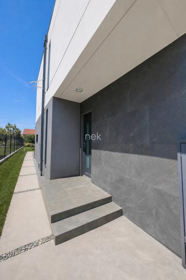 proprietar vand duplex 4 dormitoare,3 bai,finisaje premium - 11