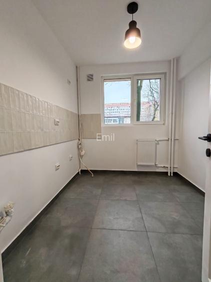 Apartament 3 camere etaj 7/10 - Metrou Nicolae Grigorescu - Titan - 6