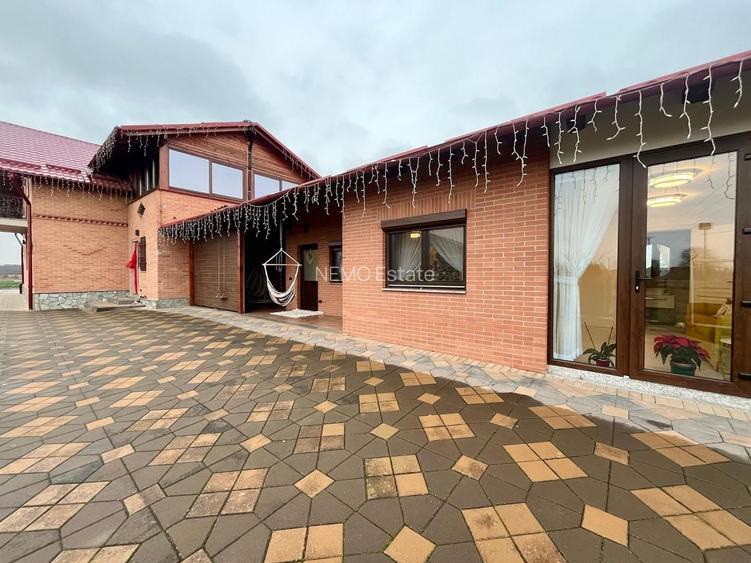 CASA COMPLET UTILATA SI MOBILATA MODERN CU GRADINA | 1100 MP |MARGINEA - 47