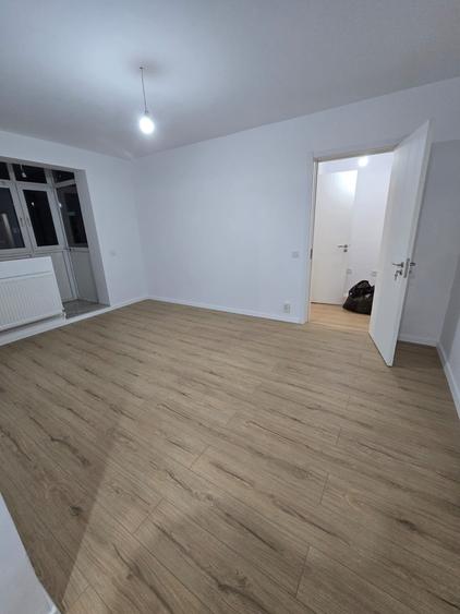 Apartament, 3 camere, renovat total, piata progresu