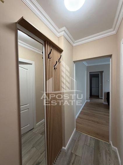 Apartament cu 3 camere de vânzare, renovat , Zona Dacia , Timișoara