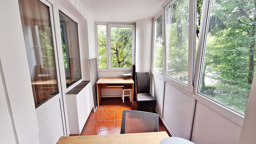 Centrul Civic, aproape de AFI, 3 camere recent renovate/mobilate, 1650
