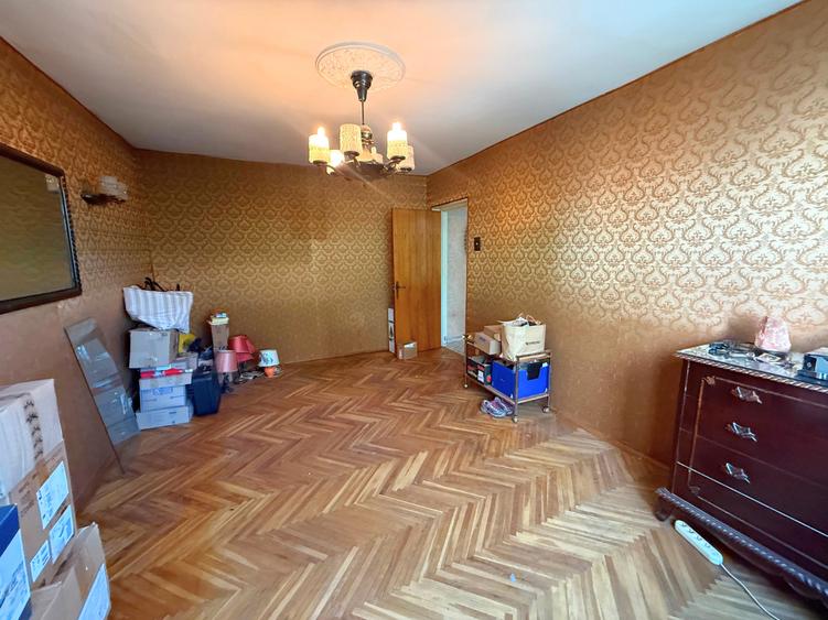 Apartament 3 camere decomandat | Etaj 2 | Str.Covasna | Lângă Școala 108 | 60 mp