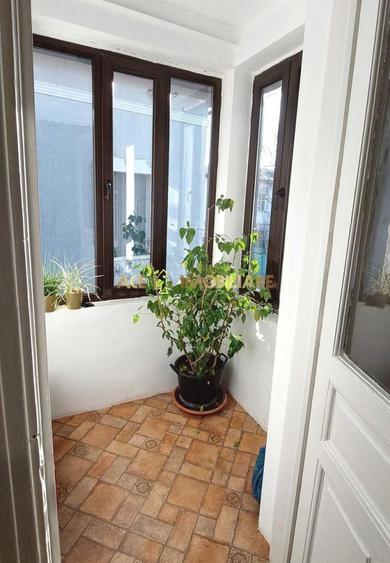 Spatiu Birou de inchiriat | 3 camere | Tineretului - Carol | Curte