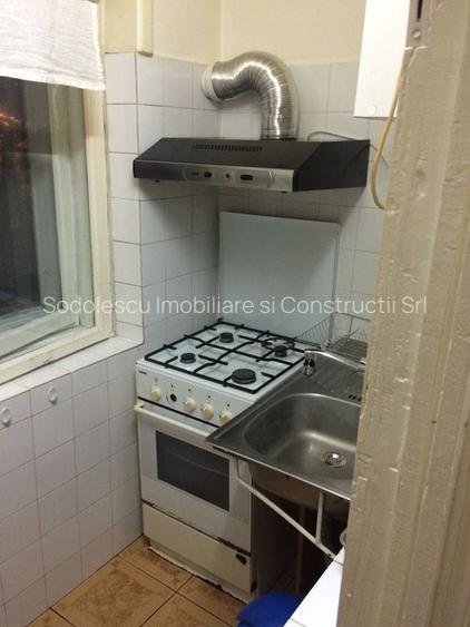 Decomandat si spatios zona Girocului - 12