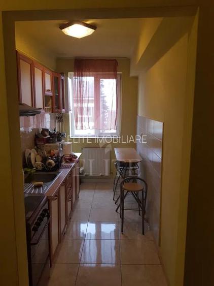 Apartament 2 camere în zona HOREA - 8