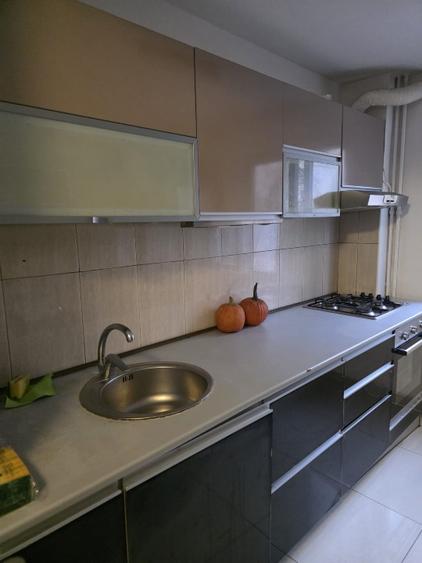 Apartament 4 camere, din care 3 mobilate, Gorjului, Militari- termen lung