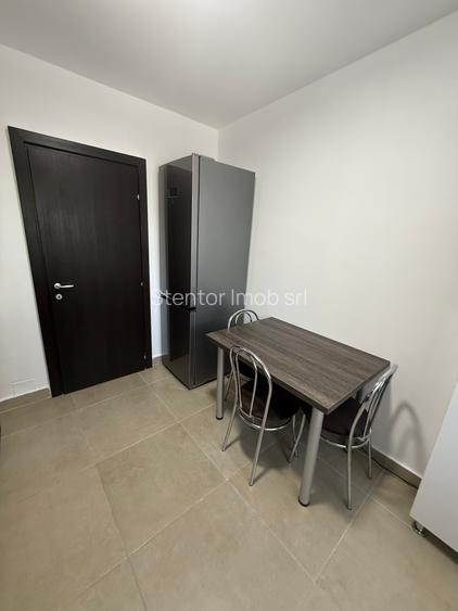 13 Septembrie, centrala proprie,liber - 10