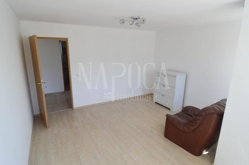 Casa 5 camere de vanzare in Campenesti