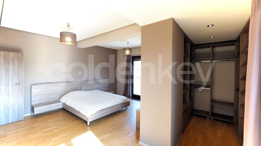 Penthouse generos cu 4 camere, 3 bai | terase 33mp | 227mpc