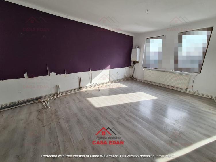 Spatiu comercial in Campina-- 95.000 E