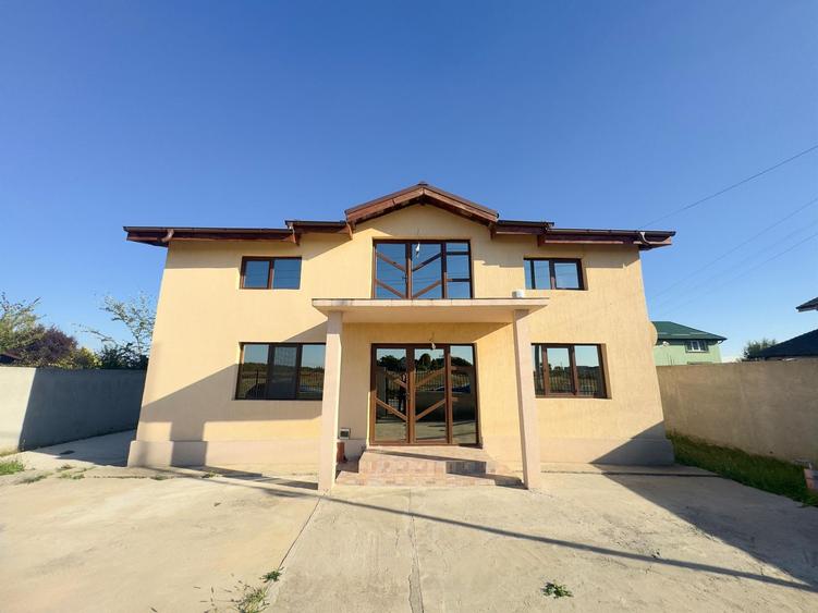 Casa Individuala Bacu | 200mp P+1 | 4 camere | Comision 0!