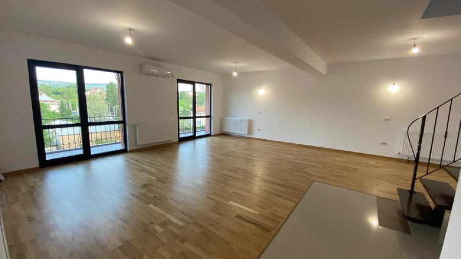 Apartament 3 camere - Bucium Arcadia -151 mp