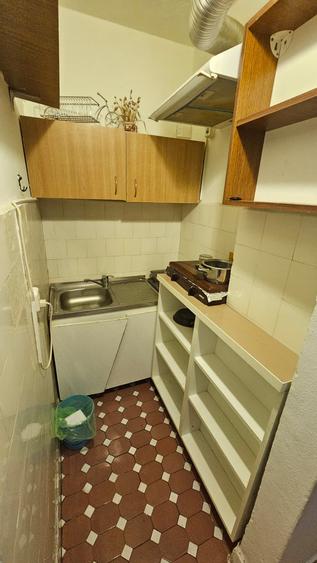 De vanzare Garsoniera  Tiglina 1, la strada Saturn, Pret 32.000 Euro