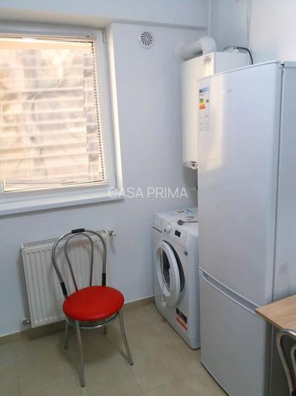 Apartament 1 camera decomandat, mobilat, bloc NOU Galata, statie autobuz - 2