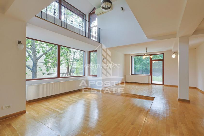 Casa moderna cu 6 camere in Dumbravita