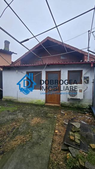 CASA IN ZONA CENTRALA,  SUPRAFATA TEREN 105 MP