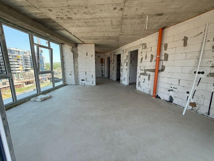 Apartament 2 camere, 58 mp, semifinisat, terasa 20 mp, zona Soporului