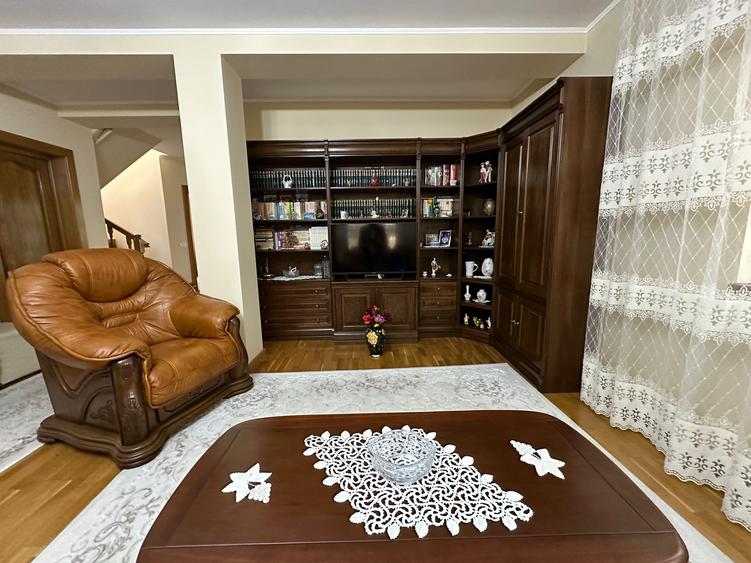 Casa de vanzare Chiajna-Rosu (locatie excelenta)