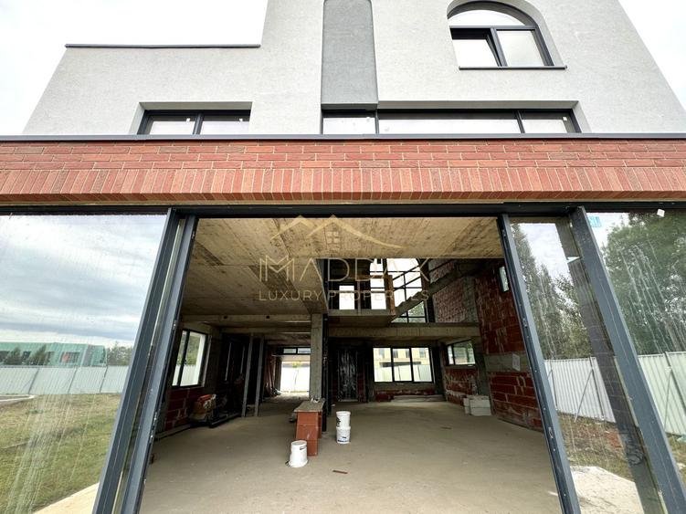 Masterpiece ARK VILLA *863SQM of land* / 309SQM built / Balotesti